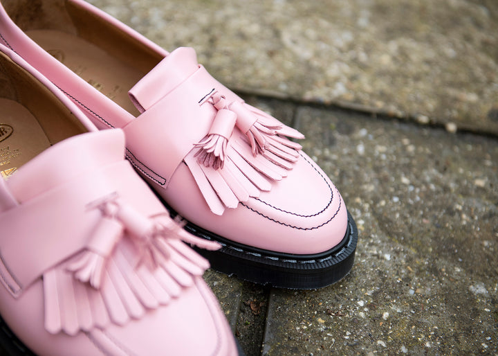 Blush Pink Hi-Shine Solovair Tassel Men's Loafers | 170293NGT