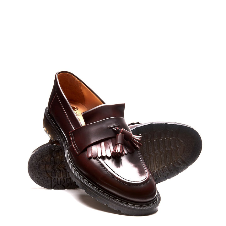 Burgundy Rub-Off Solovair Tassel Women's Loafers | 724580SLJ