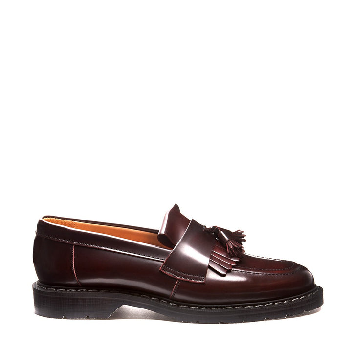 Burgundy Rub-Off Solovair Tassel Women\'s Loafers | 724580SLJ