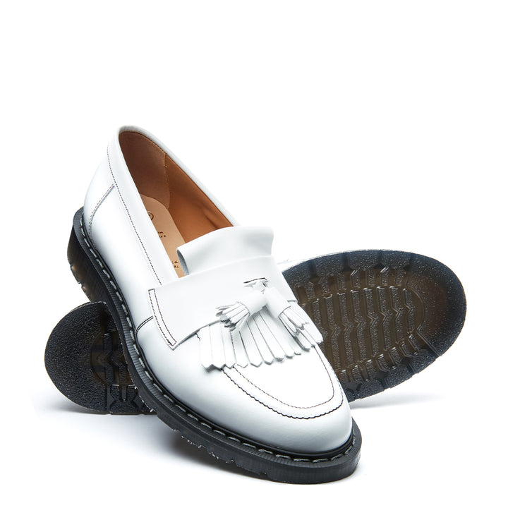 White Hi-Shine Solovair Tassel Men's Loafers | 072963HMG